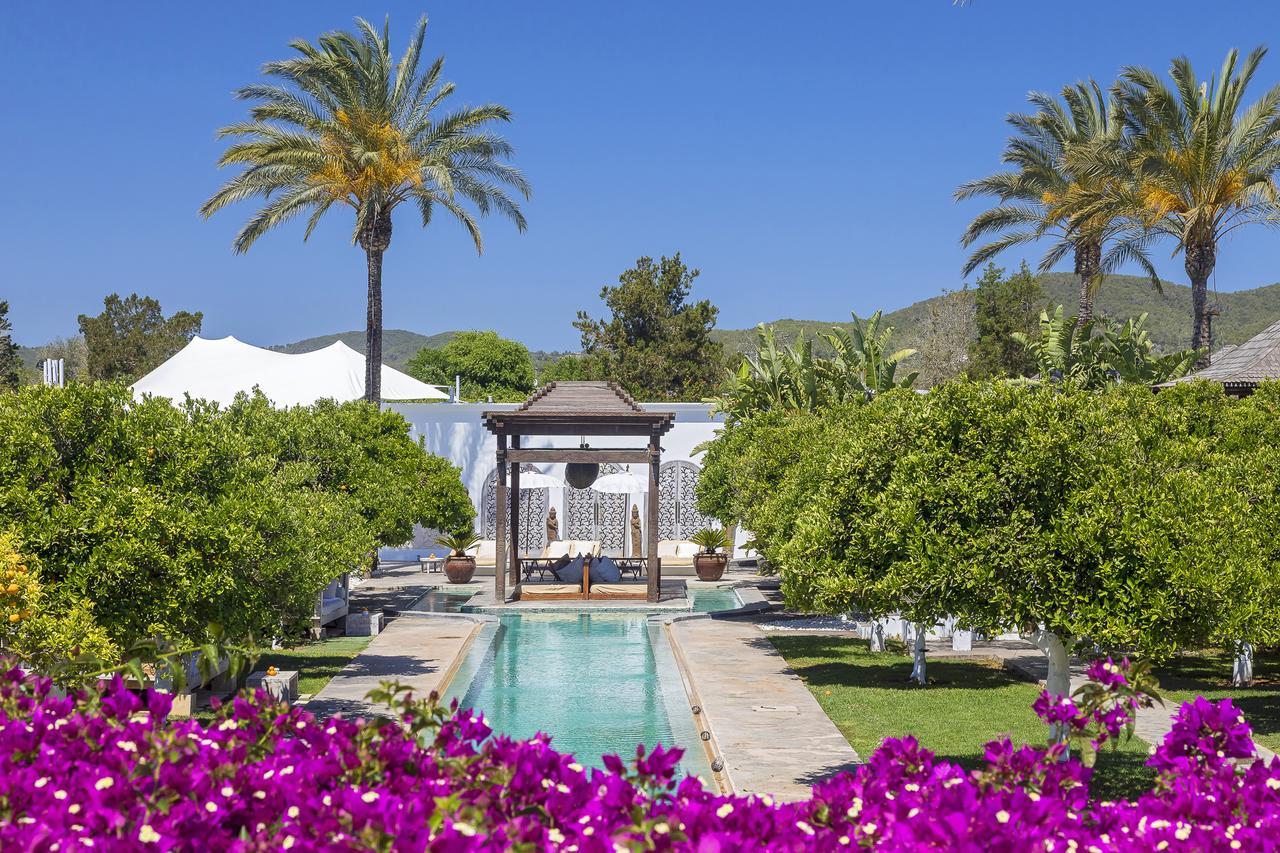 Agroturismo Atzaro Santa Eularia des Riu Exteriör bild