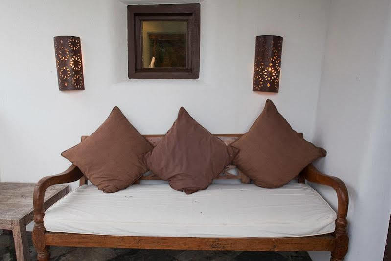 Agroturismo Atzaro Santa Eularia des Riu Exteriör bild