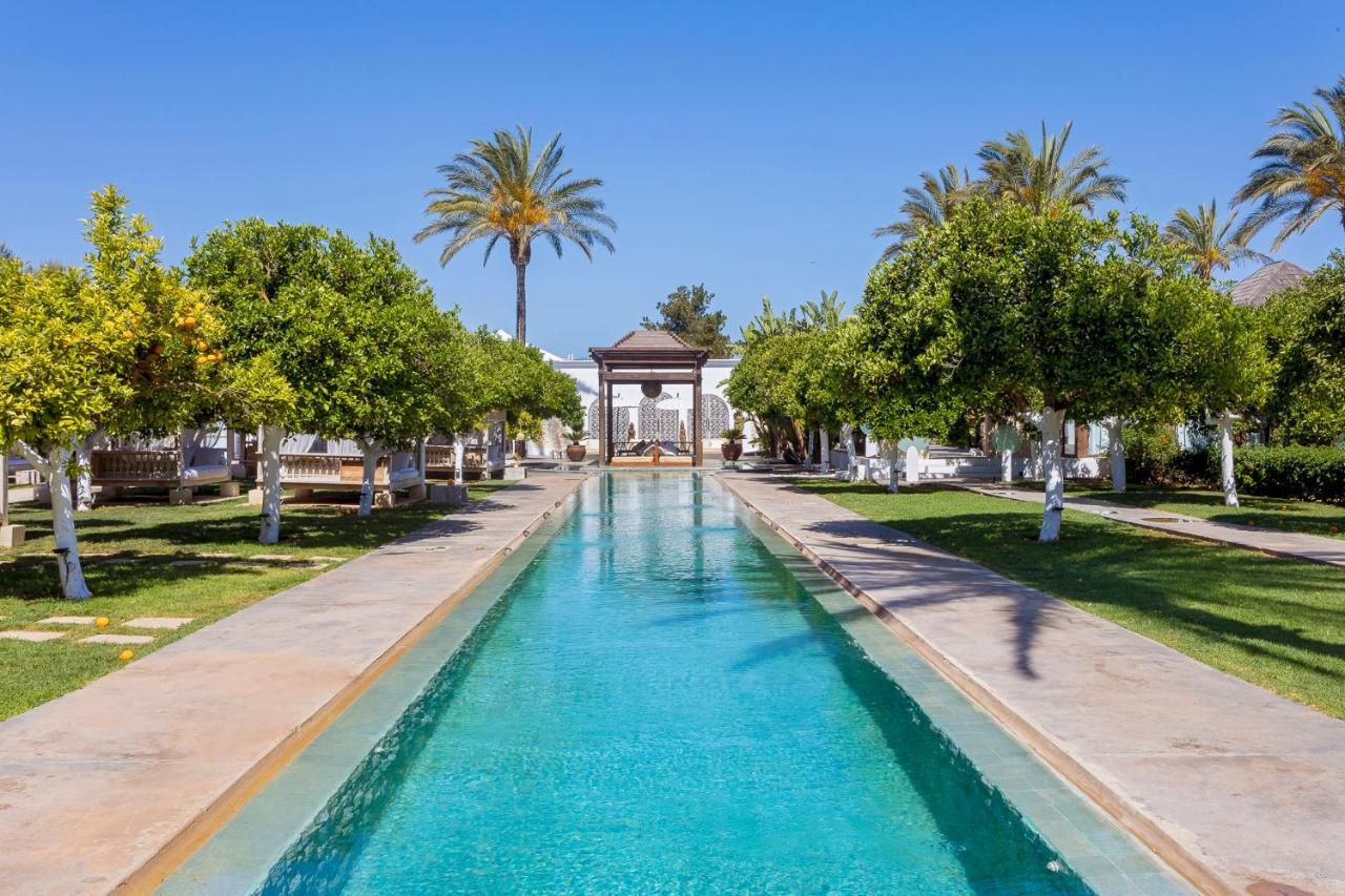 Agroturismo Atzaro Santa Eularia des Riu Exteriör bild