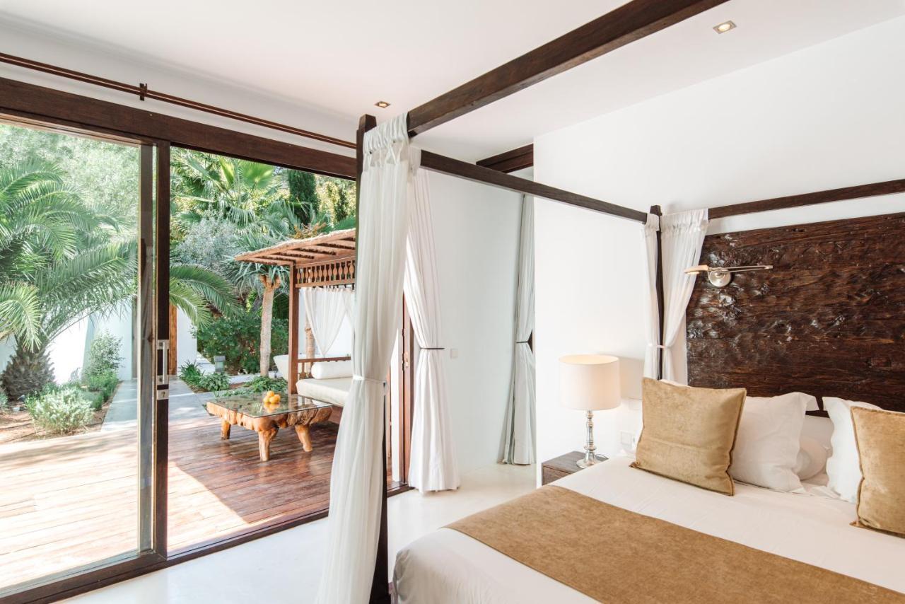 Agroturismo Atzaro Santa Eularia des Riu Exteriör bild