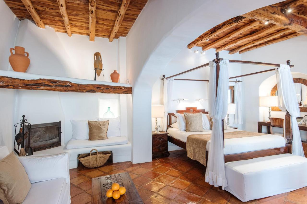 Agroturismo Atzaro Santa Eularia des Riu Exteriör bild